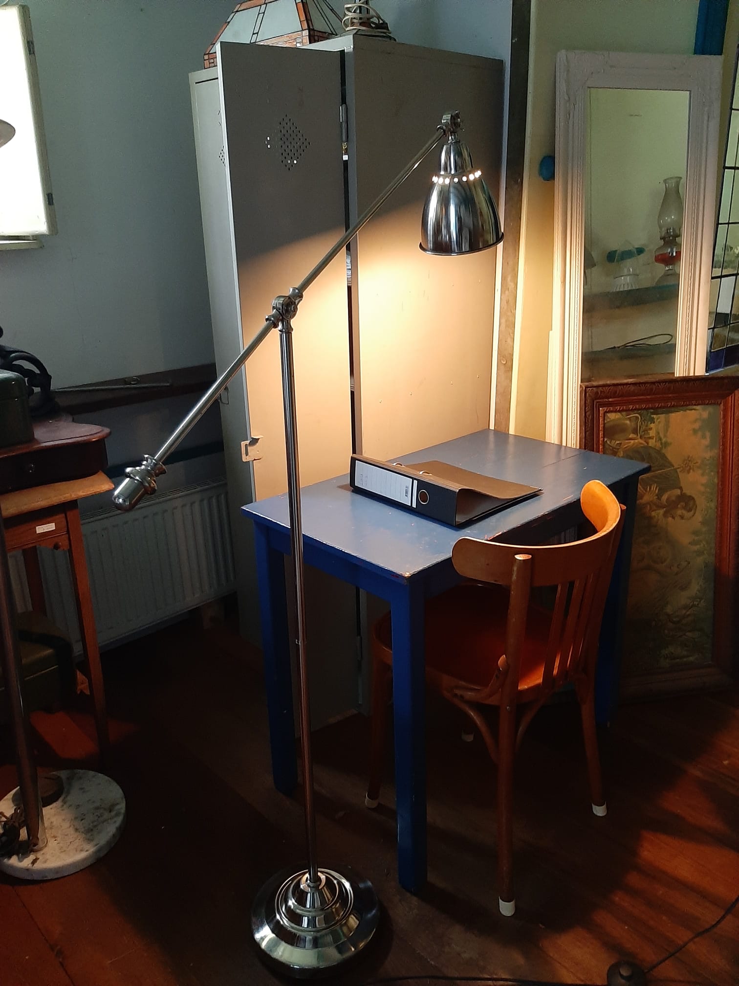 Chroom vloer lamp - Afbeelding 2